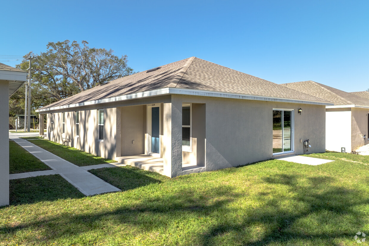 1118 Gay Road - 1