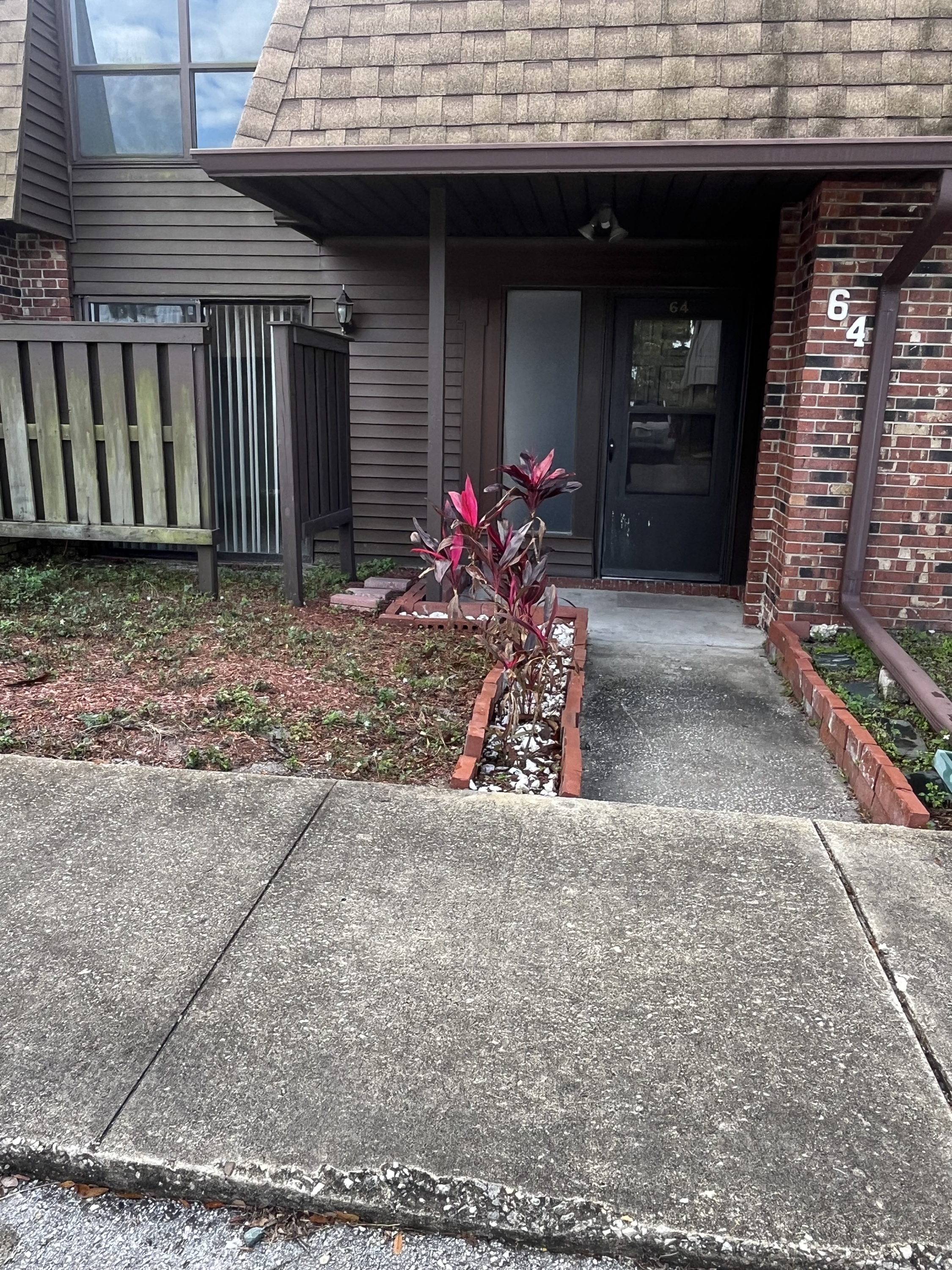 1836 North Crystal Lake Drive